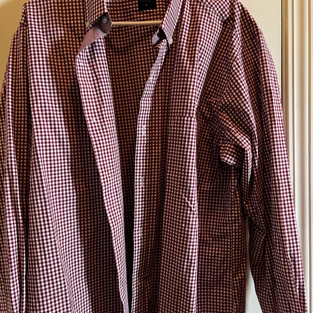 Tailorbyrd Men's Gingham Shirt - Burgundy and White